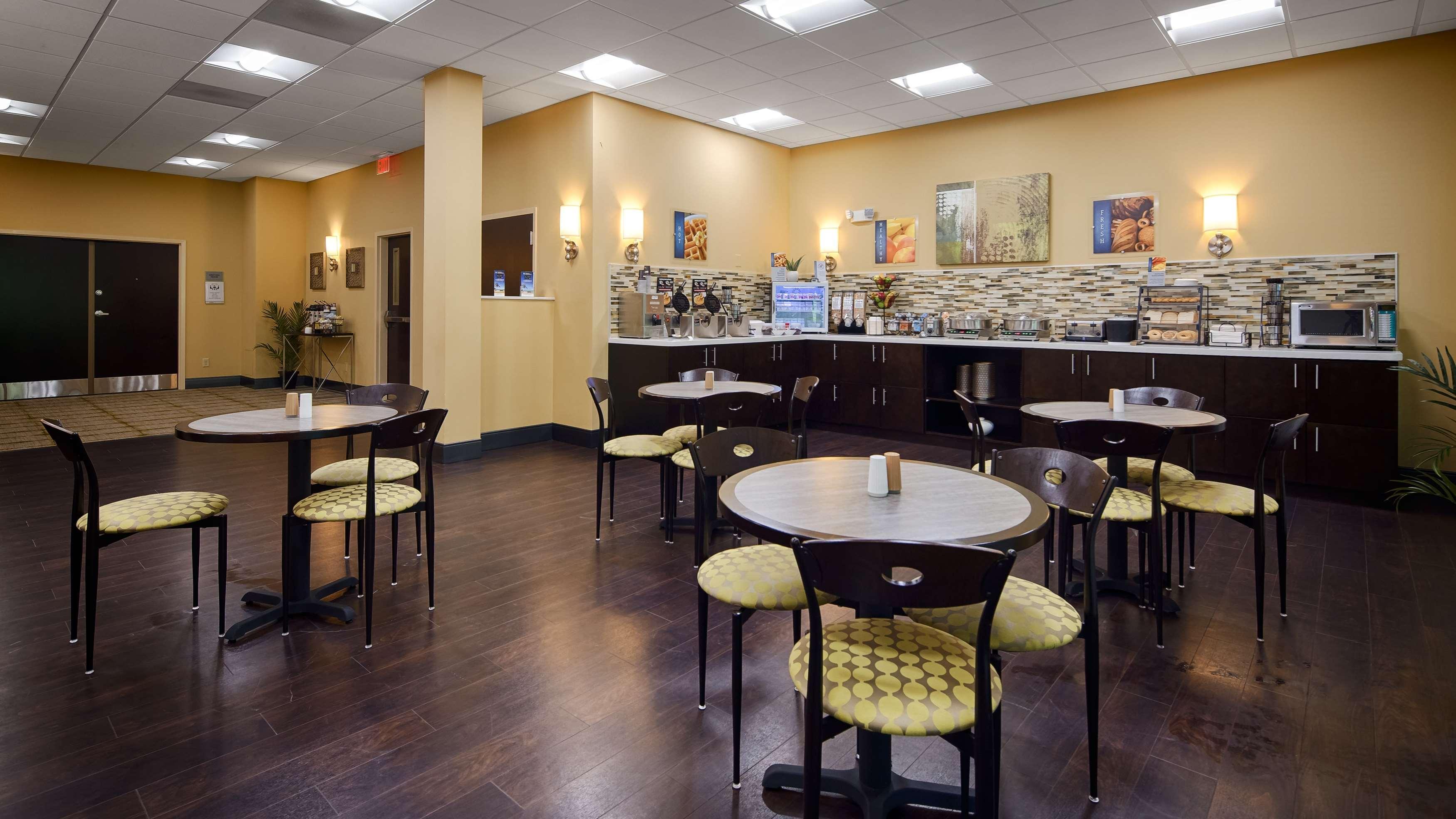 North Haven Clarion Inn מראה חיצוני תמונה