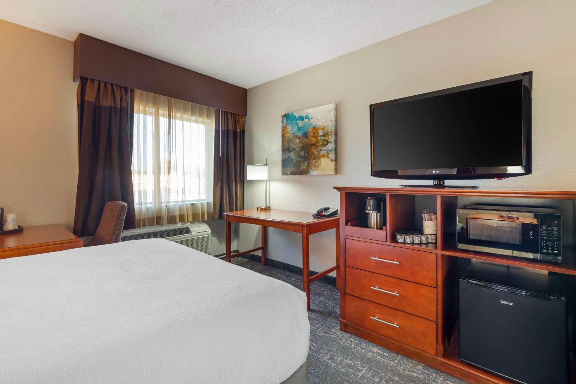 North Haven Clarion Inn מראה חיצוני תמונה